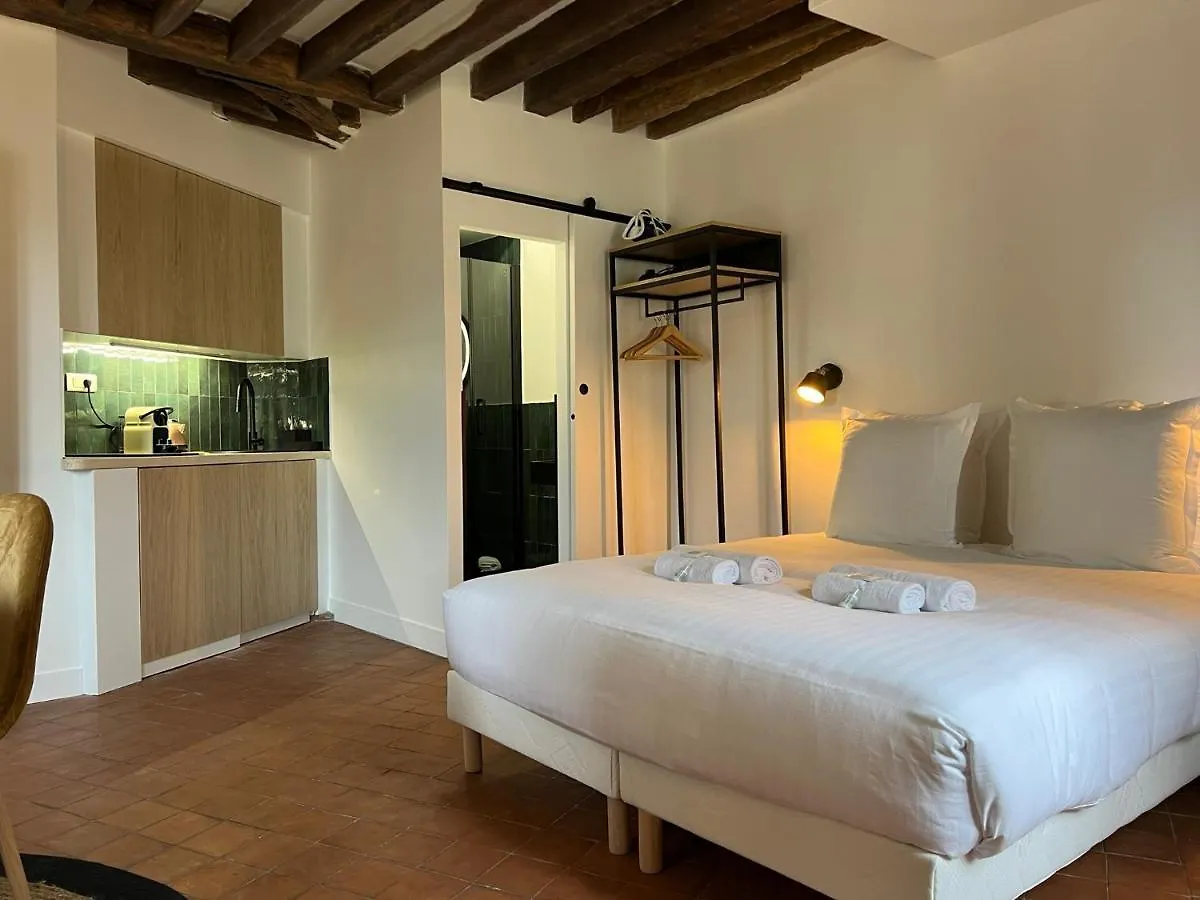 Conde Chic Appartement Parijs